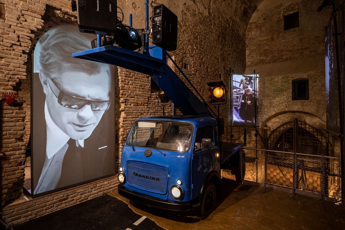 City Tour con visita guidata al Fellini Museum e aperitivo