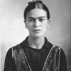 Frida Kahlo. Una vita per immagini - apertura straordinaria e photo booth dedicato